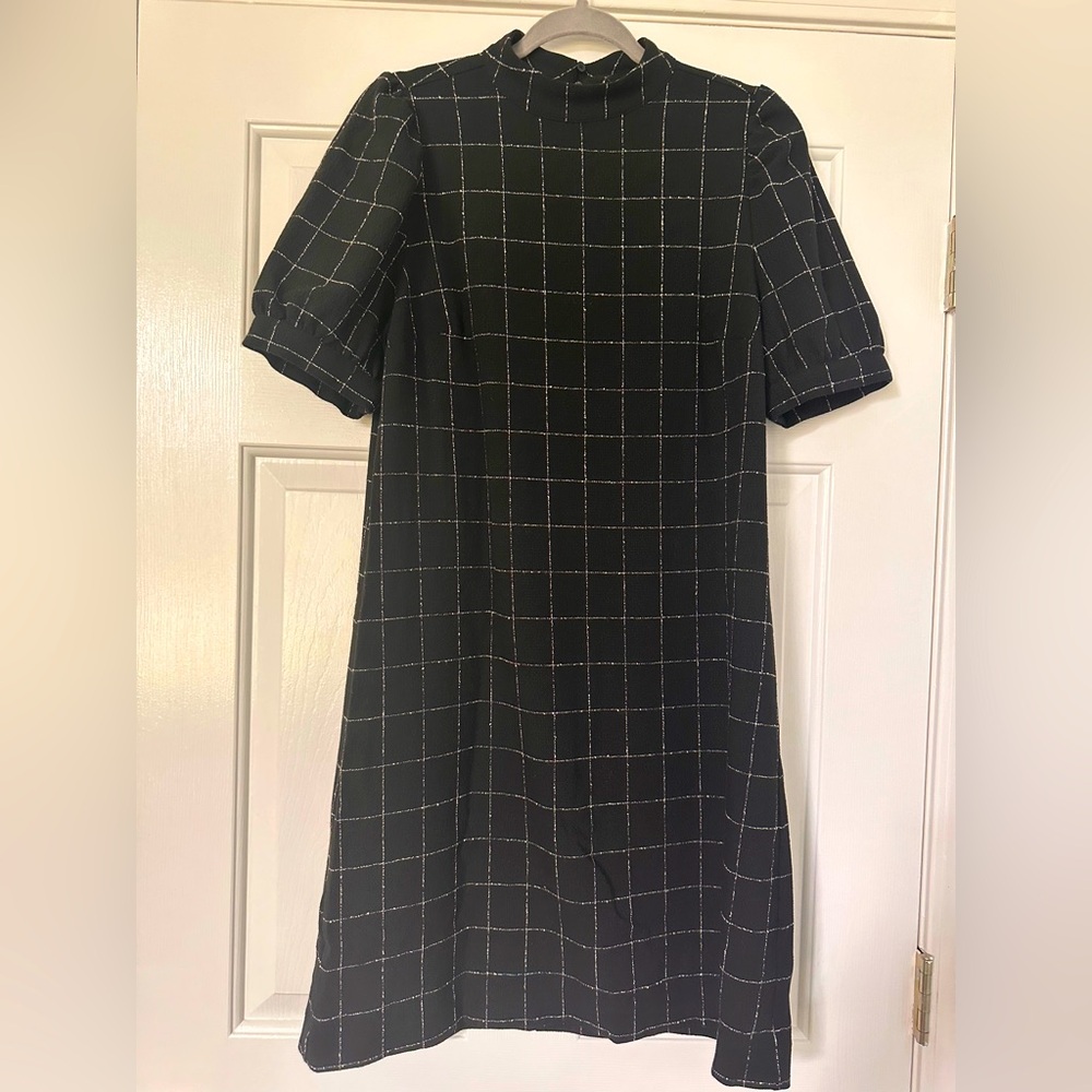 Loft black and white window pane dress. Size 6